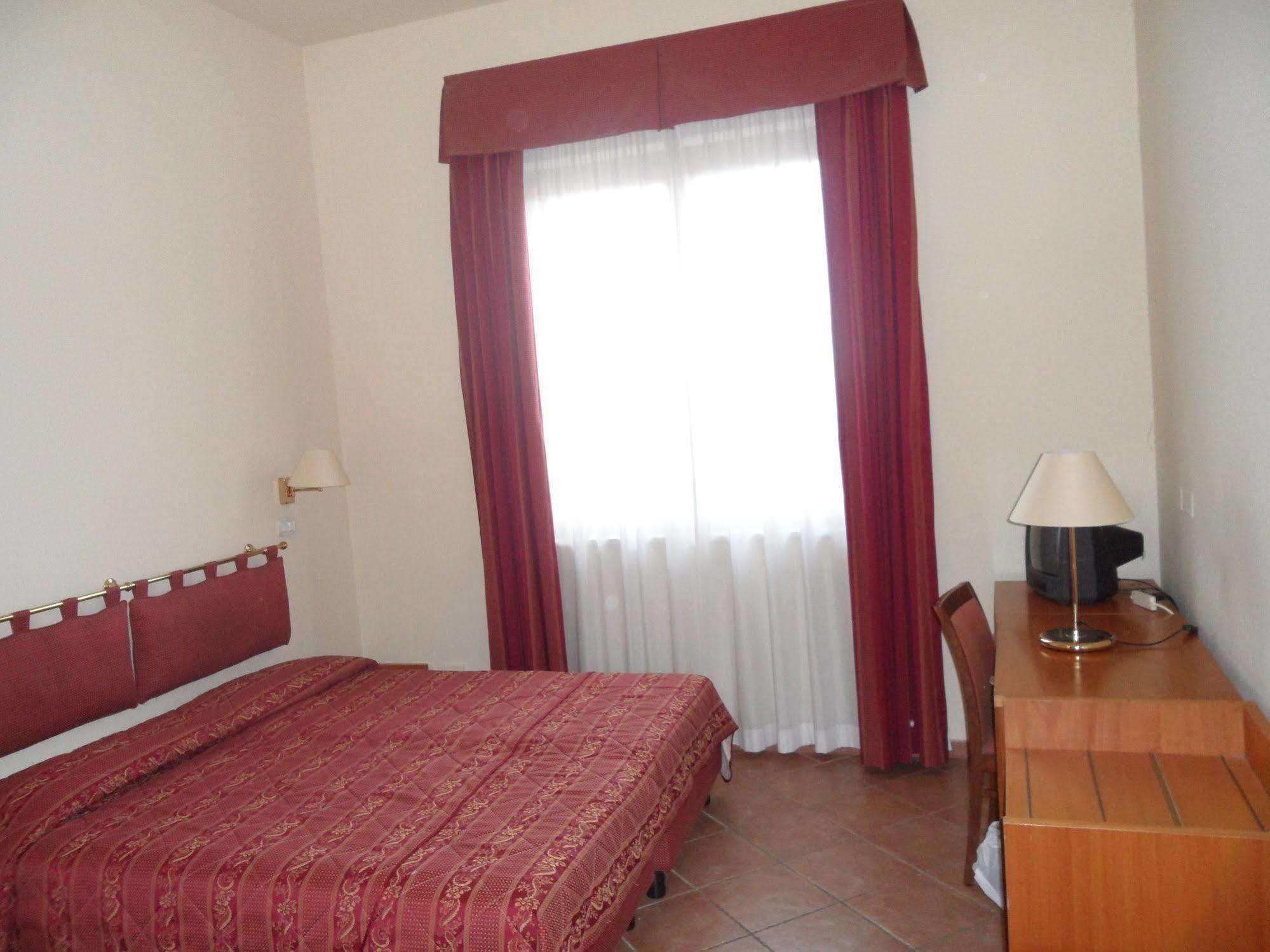 Hotel La Vedetta Livorno Ngoại thất bức ảnh