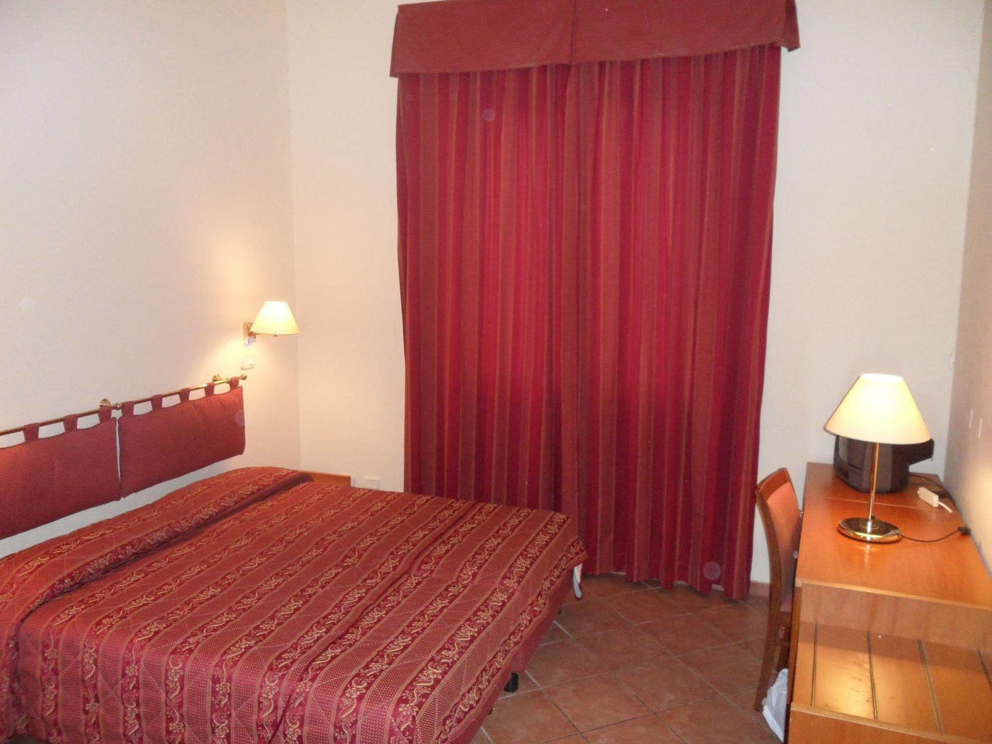 Hotel La Vedetta Livorno Ngoại thất bức ảnh